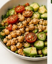 Bowl de quinoa com grão-de-bico e vegetais